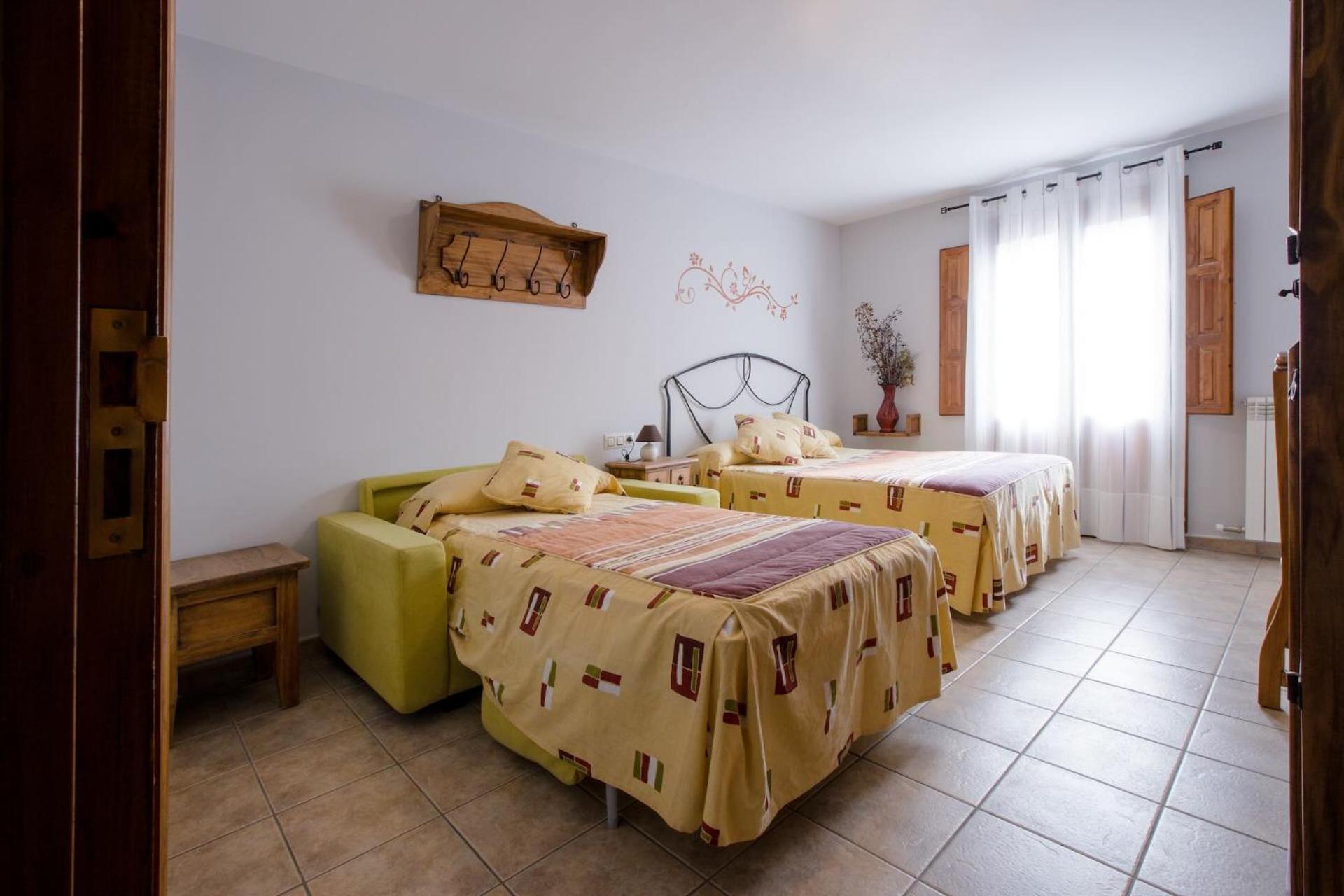 Hostal Antiguo Hospital Linares de Mora Eksteriør billede