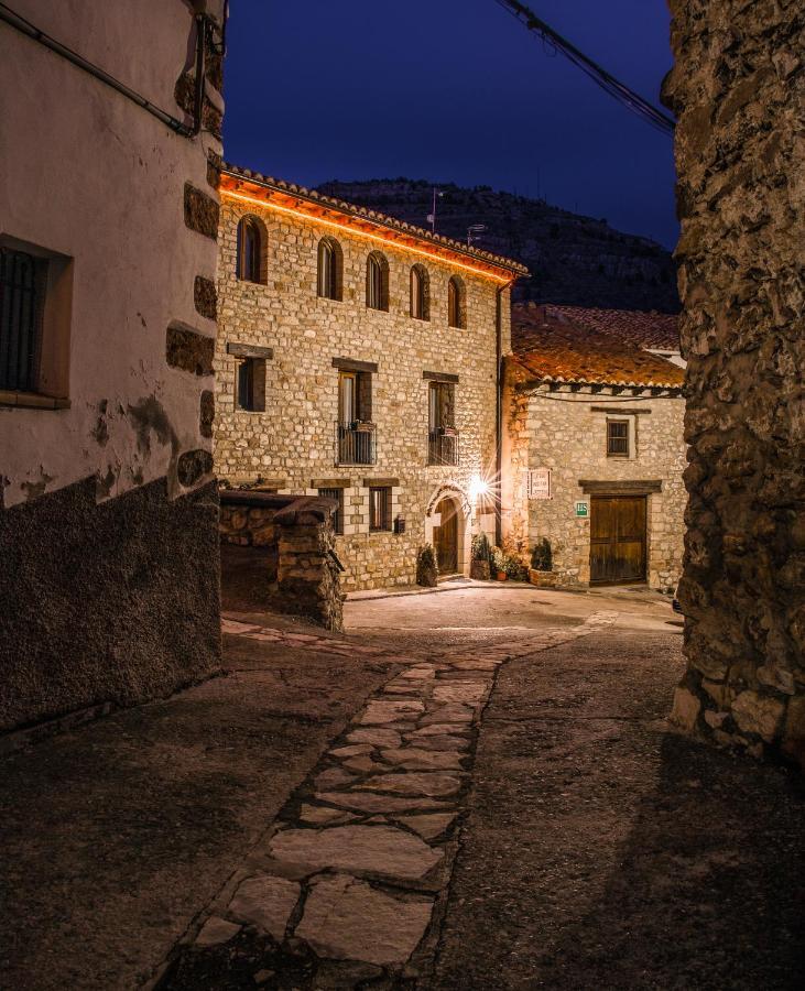 Hostal Antiguo Hospital Linares de Mora Eksteriør billede